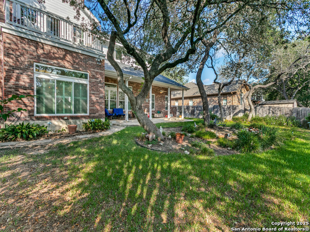 Listing photo id 23 for 16206 Robinwood Ln