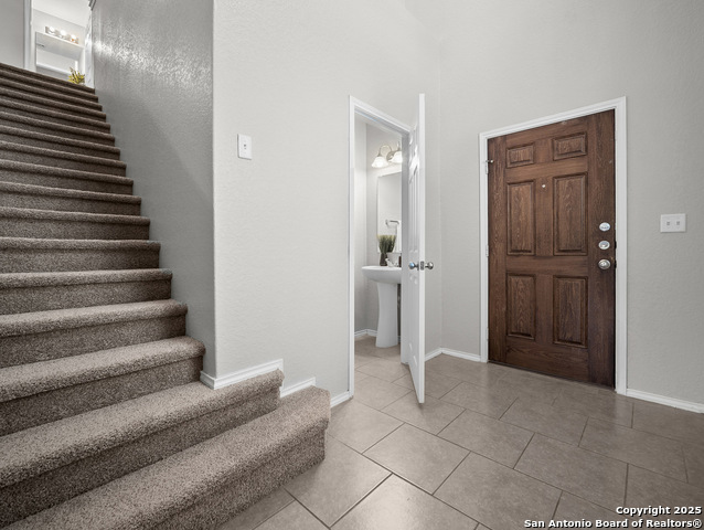 Image 4 of 42 For 10630 Castello Canyon