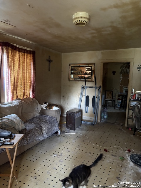 Listing photo id 0 for 5037 State Highway 123