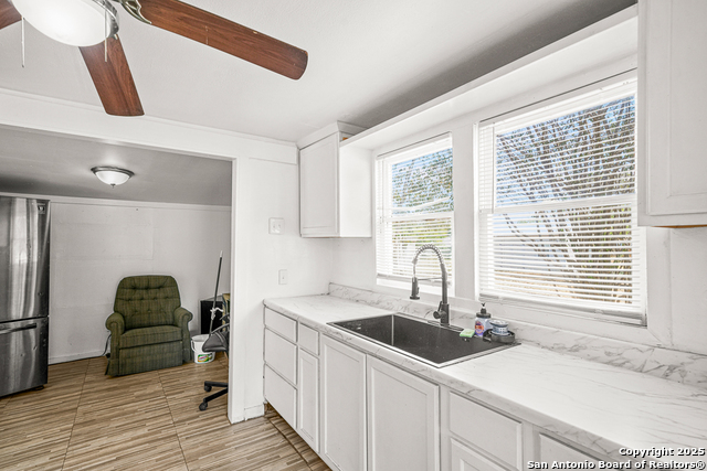 Listing photo id 13 for 2025 Standish