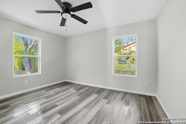 Image 9 of 11 For 835 Aaron Pl