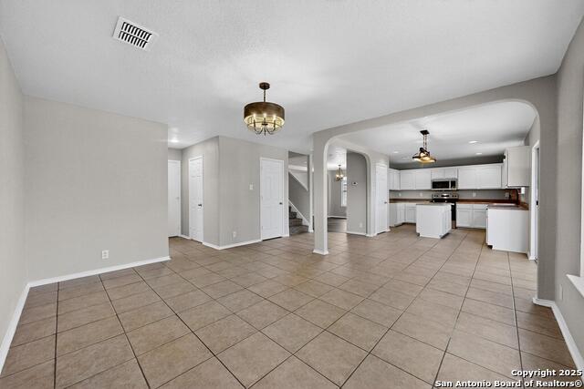 Listing photo id 9 for 7207 Aldebaran Sun