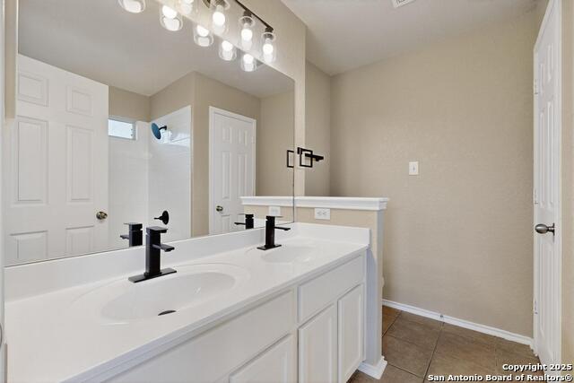 Listing photo id 19 for 7207 Aldebaran Sun