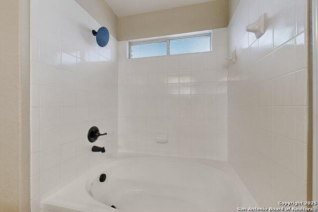 Listing photo id 21 for 7207 Aldebaran Sun