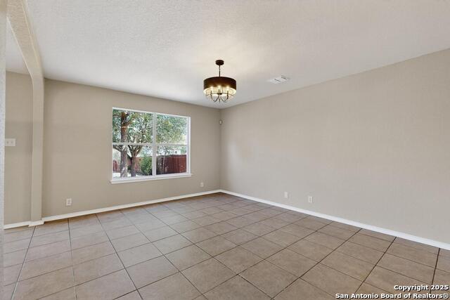 Listing photo id 7 for 7207 Aldebaran Sun