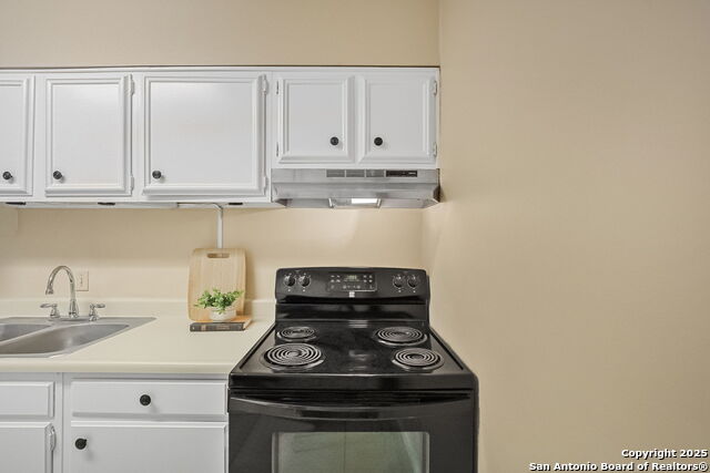 Image 11 of 32 For 8702 Village Dr  1005