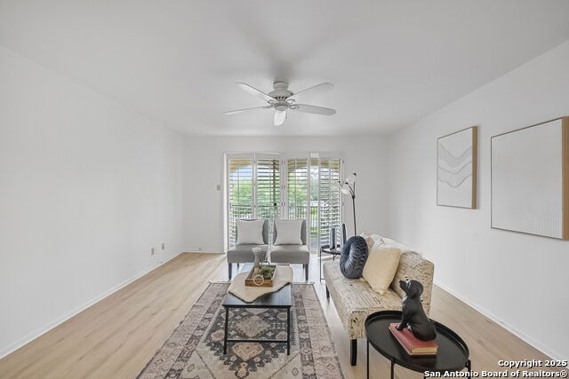 Image 3 of 32 For 8702 Village Dr  1005