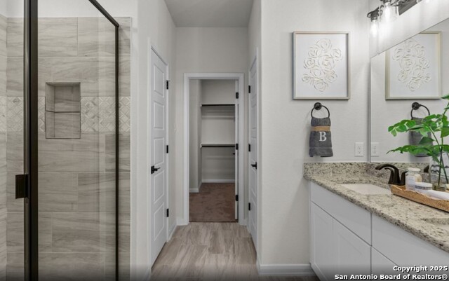 Image 7 of 11 For 273 Red Arrow