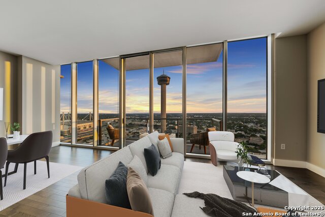 Image 2 of 20 For 610 Market E Unit