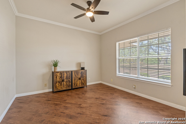 Listing photo id 23 for 27240 Boerne Glen