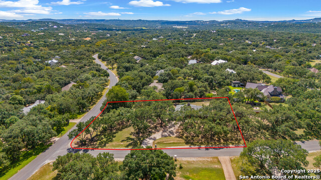 Listing photo id 37 for 27240 Boerne Glen