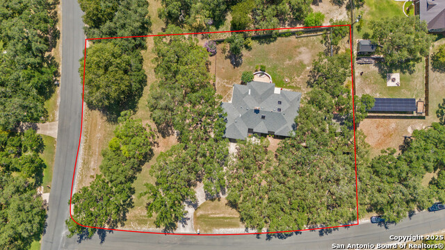 Listing photo id 38 for 27240 Boerne Glen