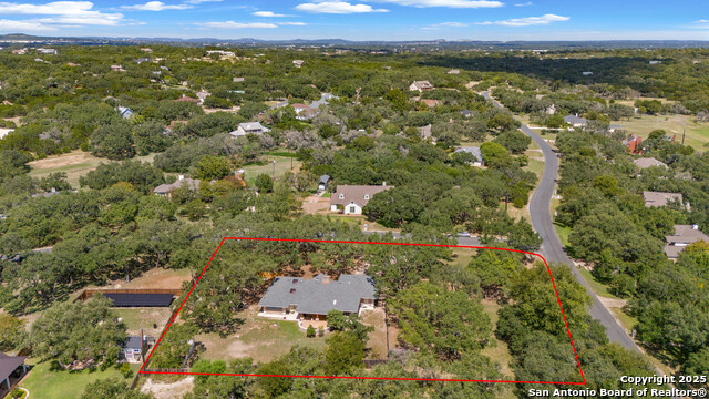 Listing photo id 40 for 27240 Boerne Glen