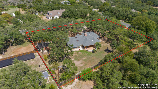 Listing photo id 41 for 27240 Boerne Glen