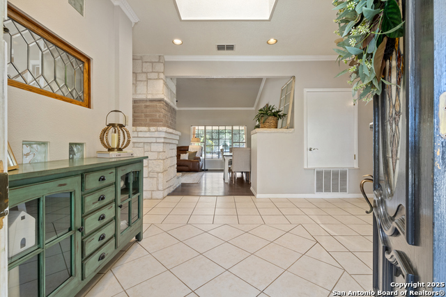 Listing photo id 3 for 27240 Boerne Glen
