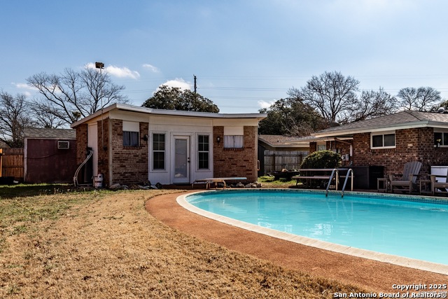 Image 2 of 17 For 221 Cloudmont