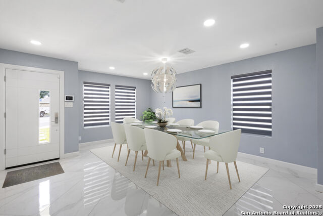 Image 3 of 7 For 13102 Oxford Bend