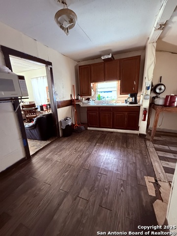 Image 17 of 20 For 5419 Monterey