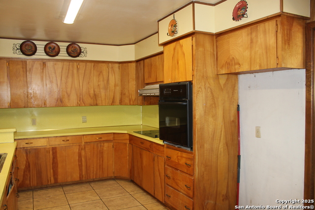 Image 8 of 30 For 630 Carlisle