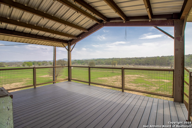 Listing photo id 31 for 6515 Highway 27