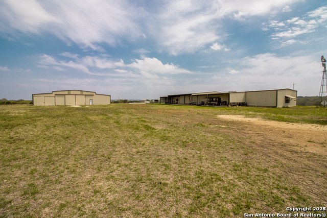 Listing photo id 32 for 6515 Highway 27