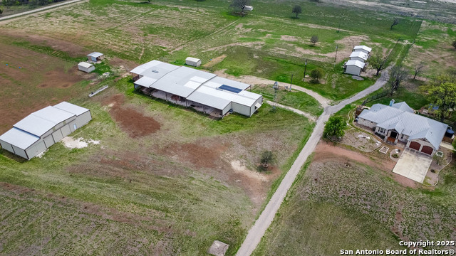 Listing photo id 5 for 6515 Highway 27