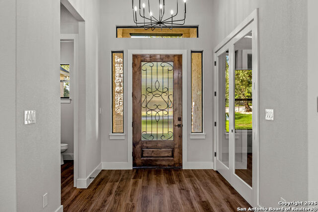 Image 10 of 40 For 379 Toye