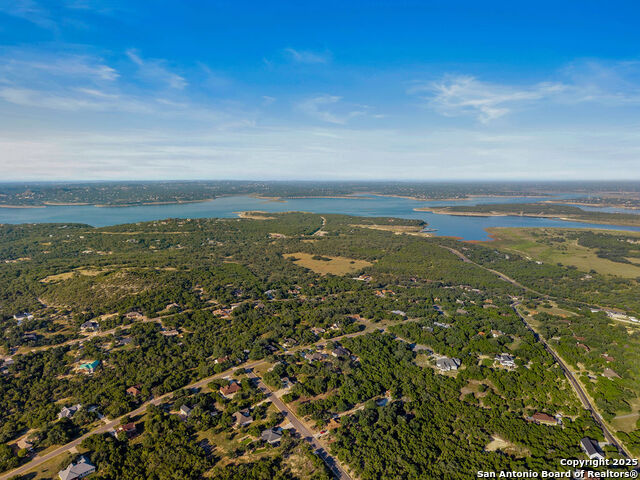 Image 39 of 40 For 379 Toye