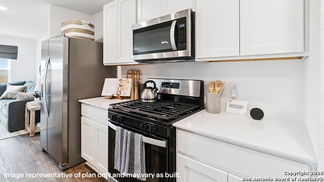 Image 8 of 39 For 5938 Cinnabar Corner