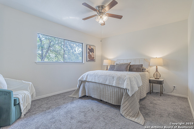 Listing photo id 20 for 1142 Churing