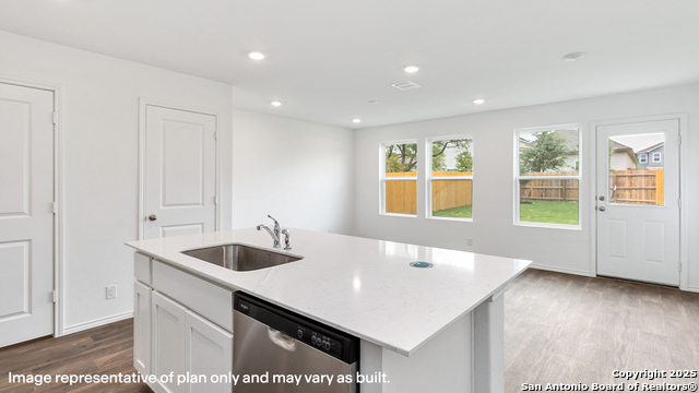 Image 11 of 29 For 4734 Beryl Loop