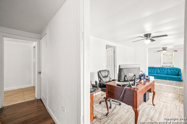 Listing photo id 22 for 2025 Standish