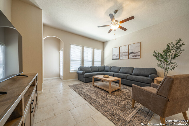 Image 4 of 25 For 14538 Rawhide