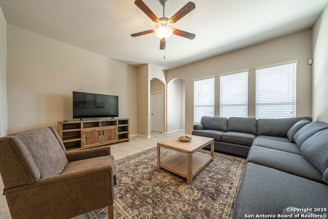 Image 5 of 25 For 14538 Rawhide