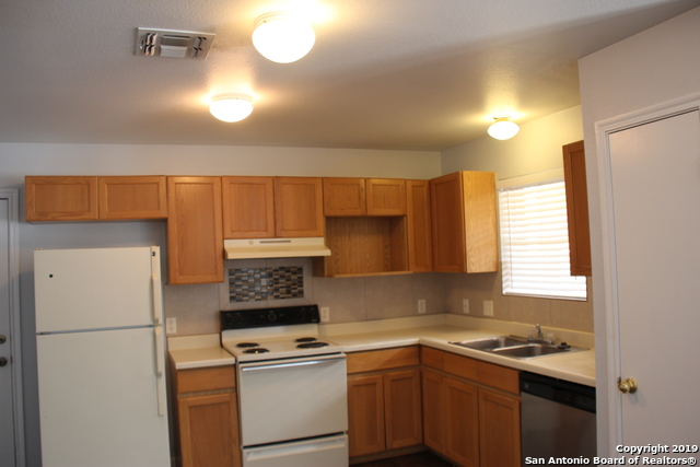 Image 4 of 19 For 12231 Maverick Bluff