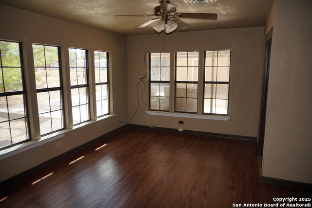 Image 12 of 35 For 1905 3rd  