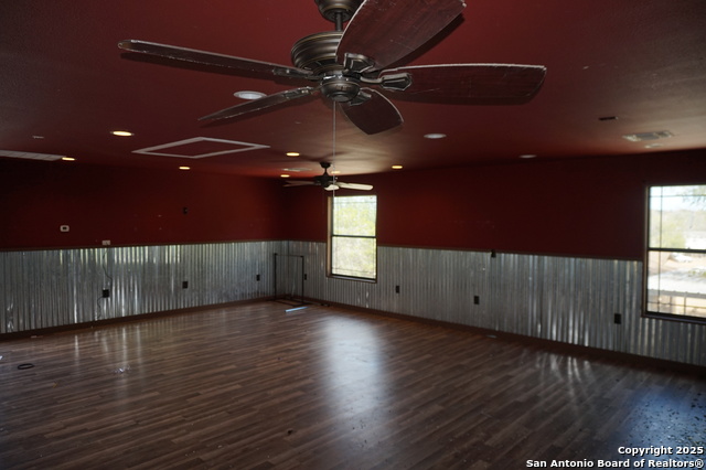 Image 24 of 35 For 1905 3rd  