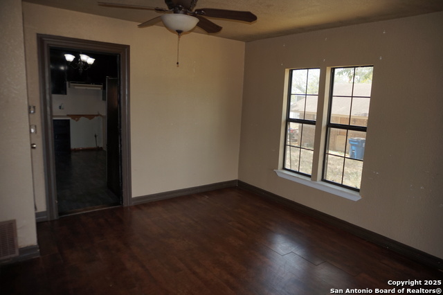 Image 8 of 35 For 1905 3rd  