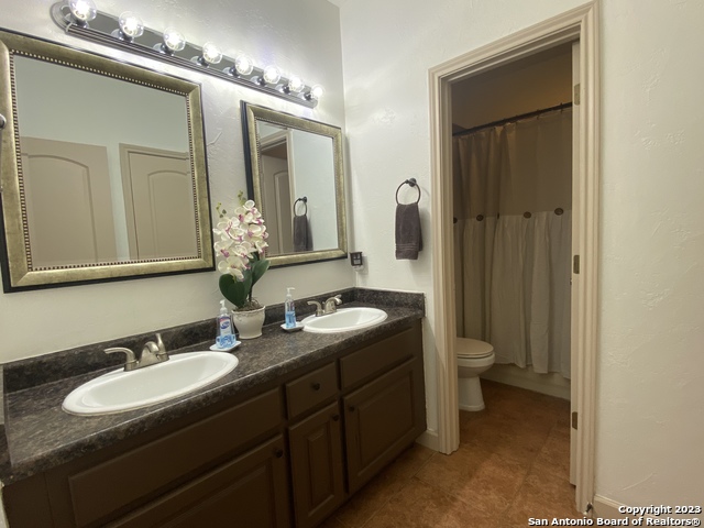 Listing photo id 10 for 326 State Highway 46 E