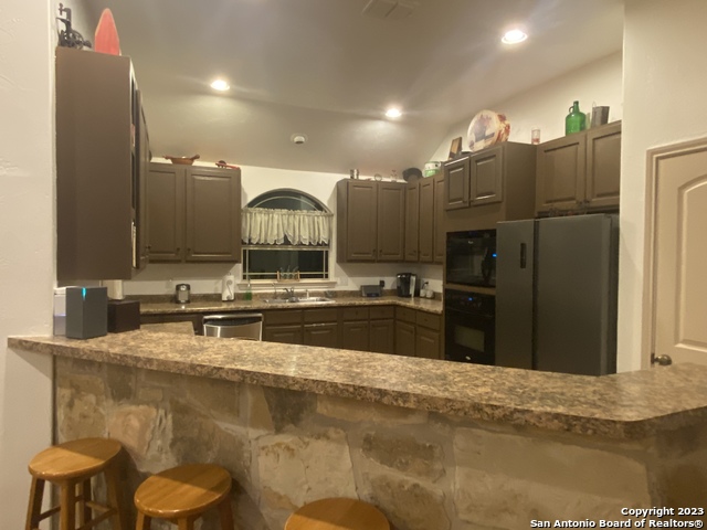 Listing photo id 3 for 326 State Highway 46 E