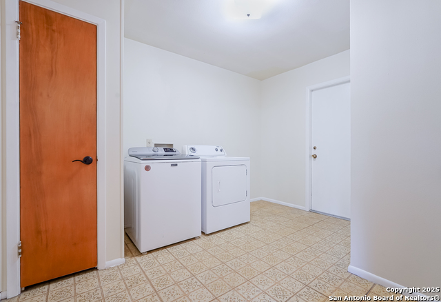 Image 26 of 32 For 117 Twinleaf