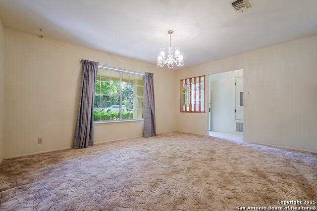 Image 7 of 32 For 117 Twinleaf