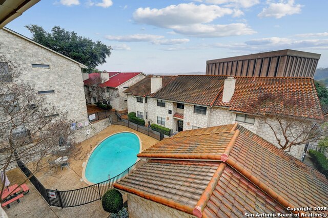 Image 25 of 28 For 7738 Chambers Rd  911