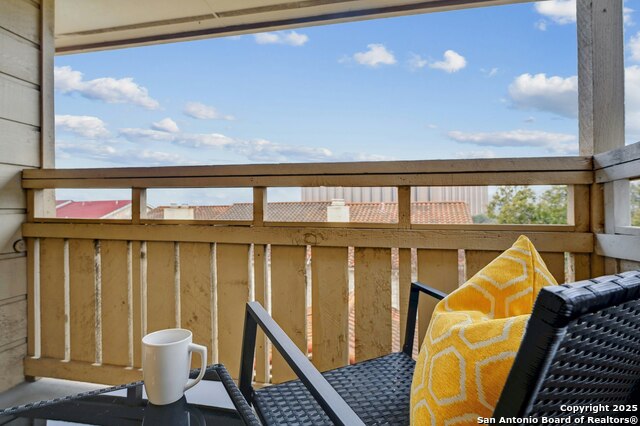 Image 27 of 28 For 7738 Chambers Rd  911