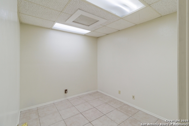 Listing photo id 13 for 14326 Bulverde