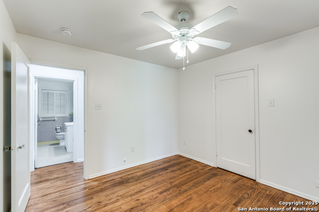 Image 10 of 25 For 215 Woodcrest