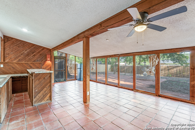 Image 17 of 25 For 215 Woodcrest