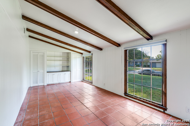 Image 20 of 25 For 215 Woodcrest