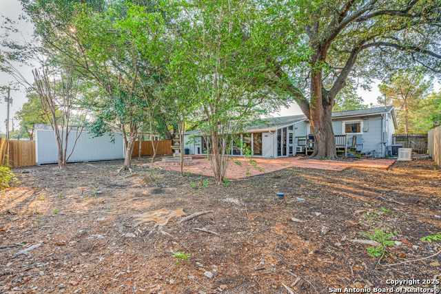 Image 25 of 25 For 215 Woodcrest