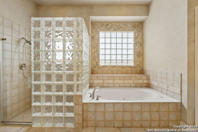 Image 22 of 31 For 18854 Calle Cierra